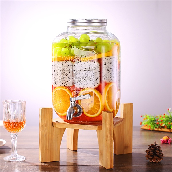 Juice can